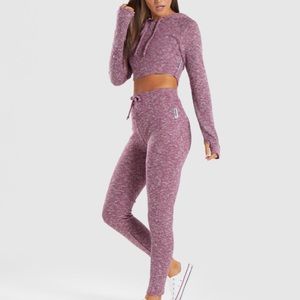 Gymshark Slounge pant and cropped hoodie set!